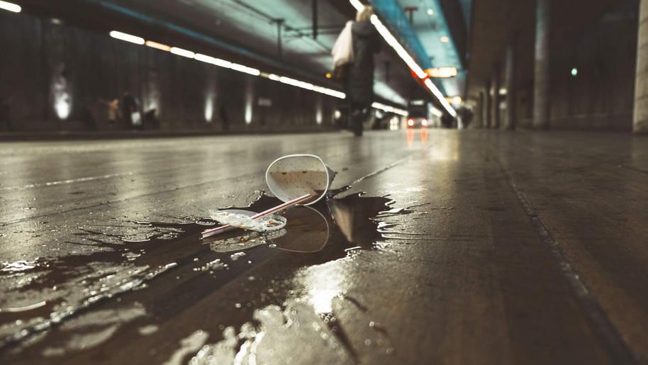 Image of a spilled drink